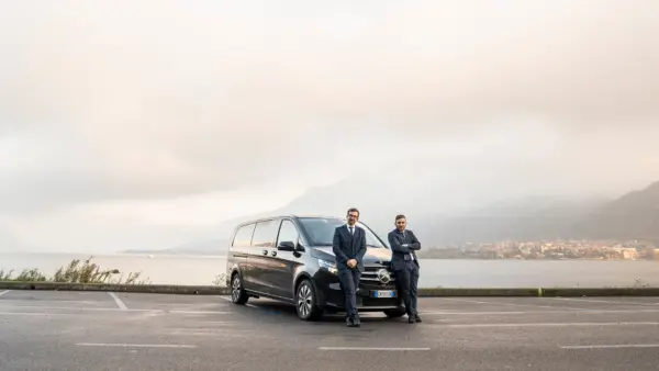 COMO LAKE BLACK CARS 20 NOVEMBRE 2024 17